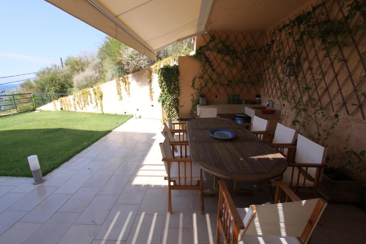 Jasmine Glyfada Beach Exterior photo